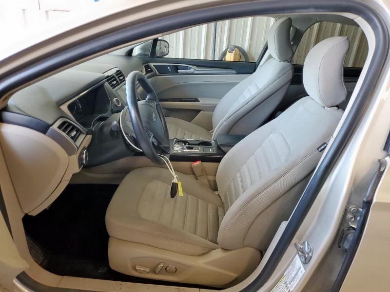  FORD FUSION 2018 Бежевый