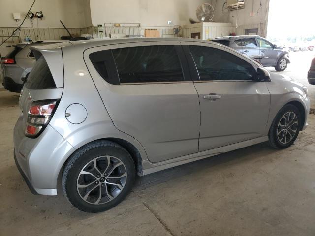  CHEVROLET SONIC 2020 Серебристый