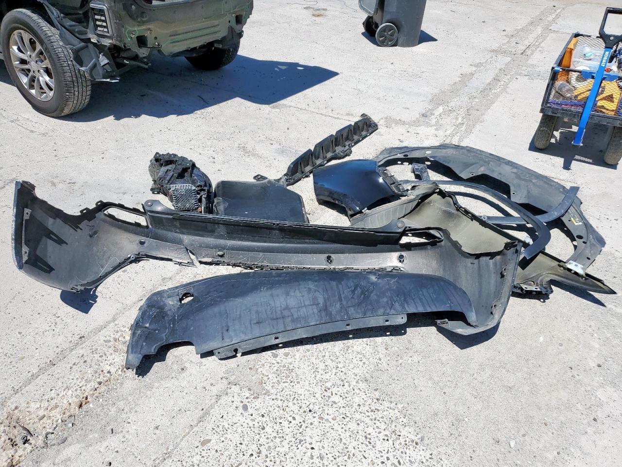 1c4pjllb5kd403218 1C4PJLLB5KD403218 2019 Jeep Cherokee Latitude Plus