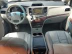 2012 Toyota Sienna Xle na sprzedaż w Portland, OR - Side
