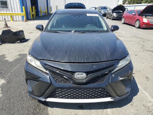 TOYOTA CAMRY 2018 Czarny