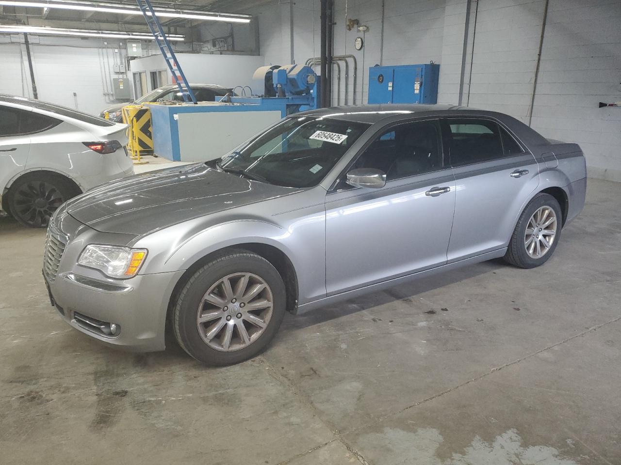 2011 Chrysler 300 Limited for Sale in Wheeling, IL - Hail