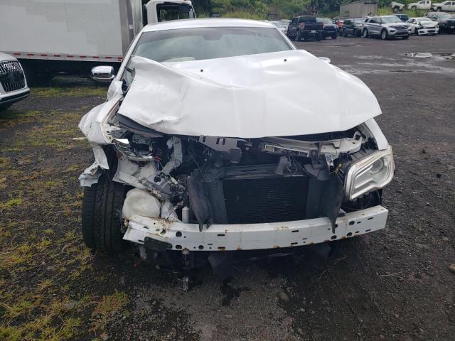  CHRYSLER 300 2013 White