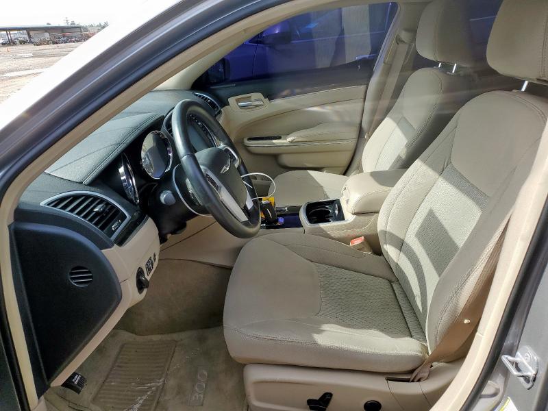 Sedans CHRYSLER 300 2014 Srebrny