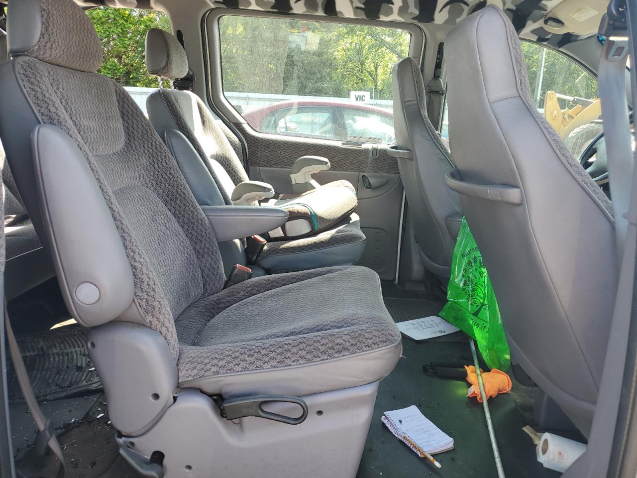 1998 Dodge Grand Caravan Se VIN: 1B4GP44GXWB544749 Lot: 60093705