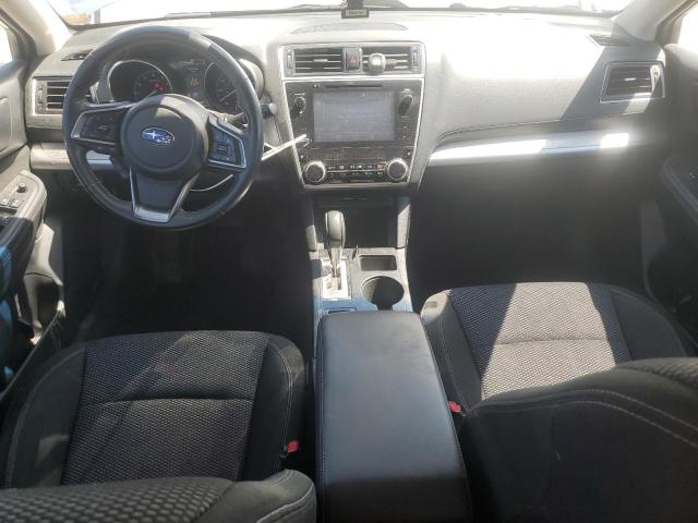  SUBARU OUTBACK 2018 Silver