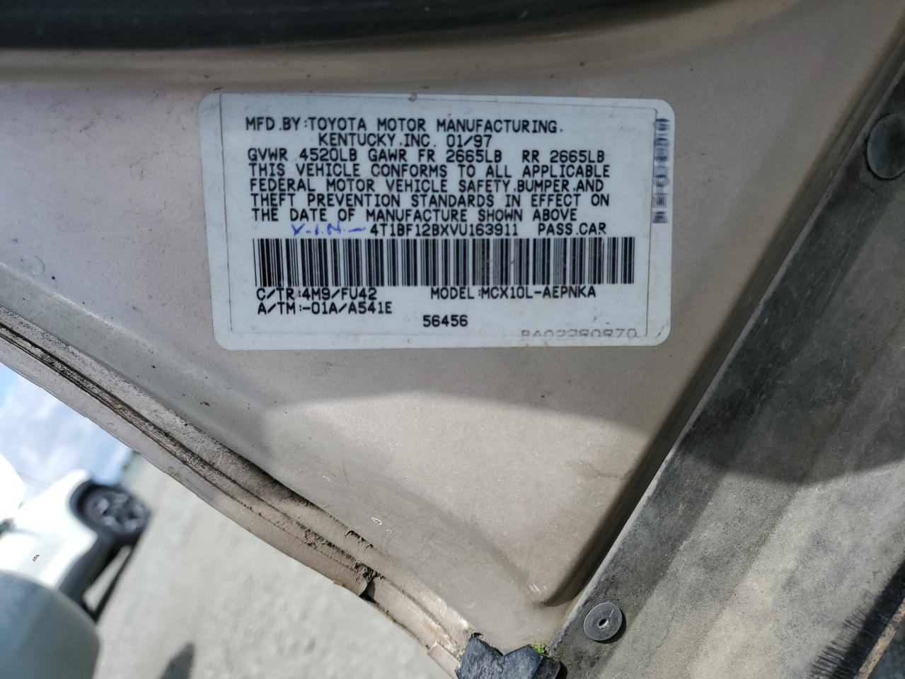 1997 Toyota Avalon Xl VIN: 4T1BF12BXVU163911 Lot: 61812605