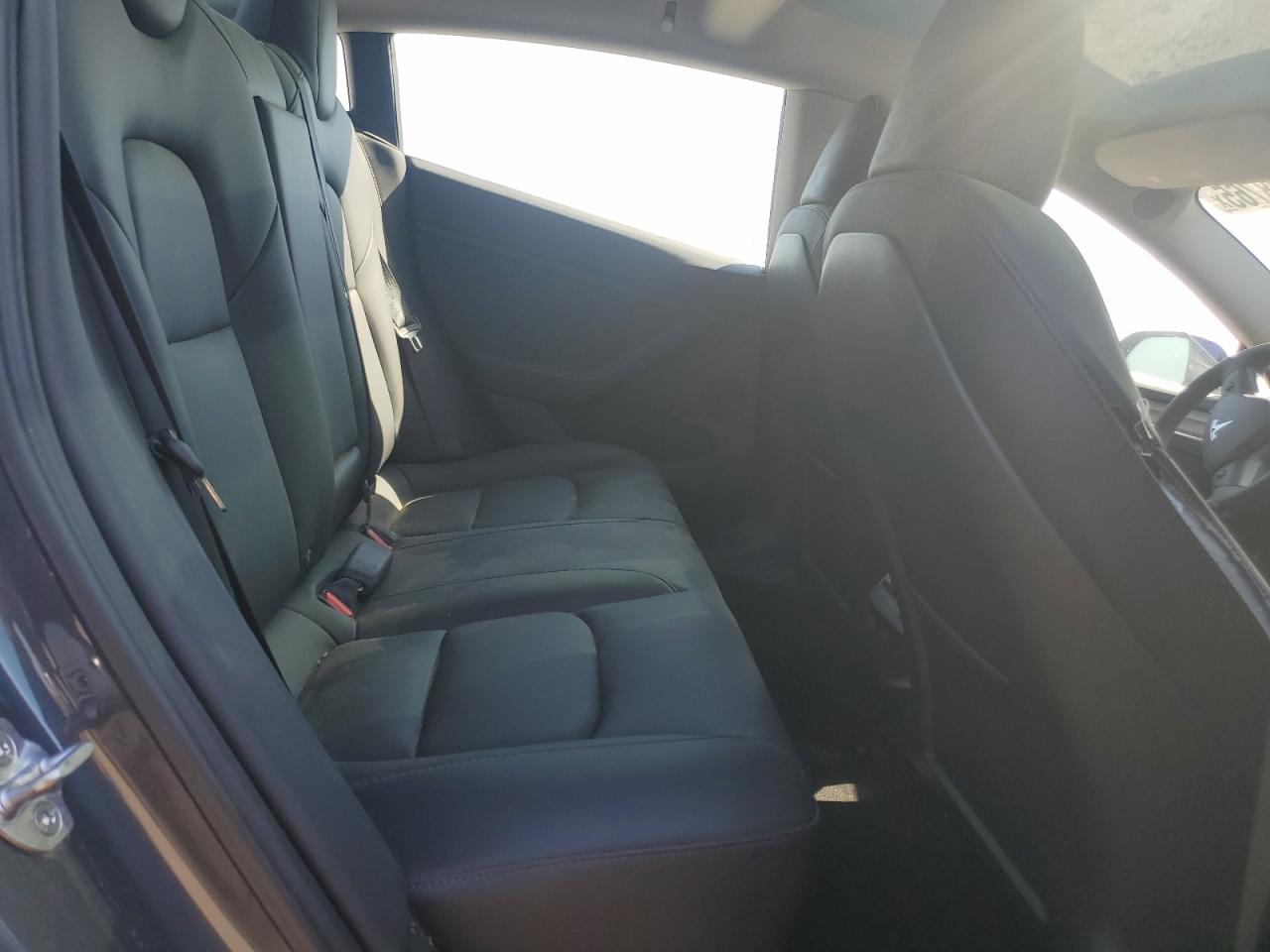 2023 Tesla Model 3 VIN: 5YJ3E1EBXPF618985 Lot: 56988765