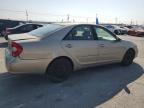 2002 Toyota Camry Le იყიდება Sun Valley-ში, CA - Rear End