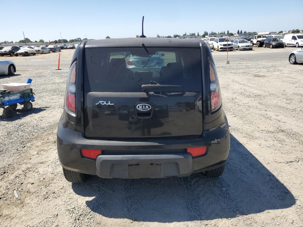 2011 Kia Soul + VIN: KNDJT2A28B7284091 Lot: 60278895
