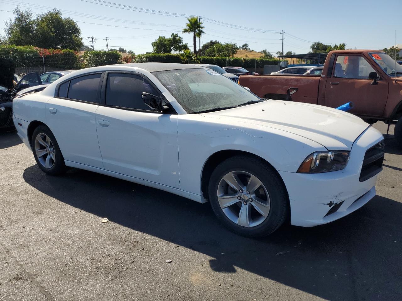 DODGE CHARGER 2011 VIN 2B3CL3CG6BH577971 photo 4