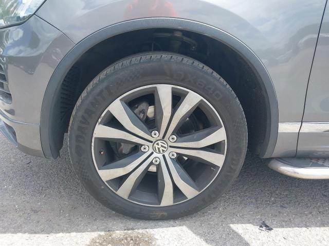 2014 VOLKSWAGEN TOUAREG V6