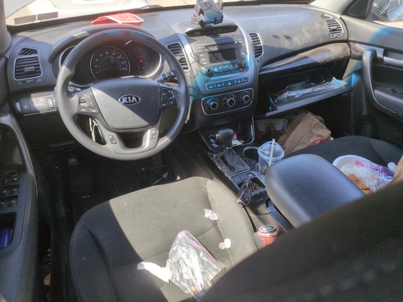 KIA SORENTO 2015 VIN 5XYKTCA66FG640611 фото 8