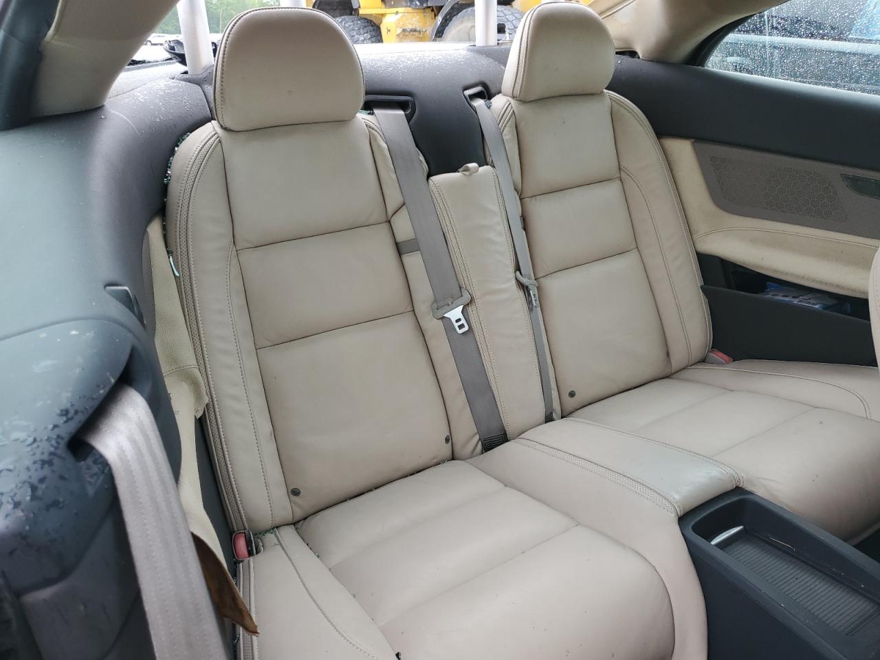 2011 Volvo C70 T5 VIN: YV1672MC7BJ120407 Lot: 60288195