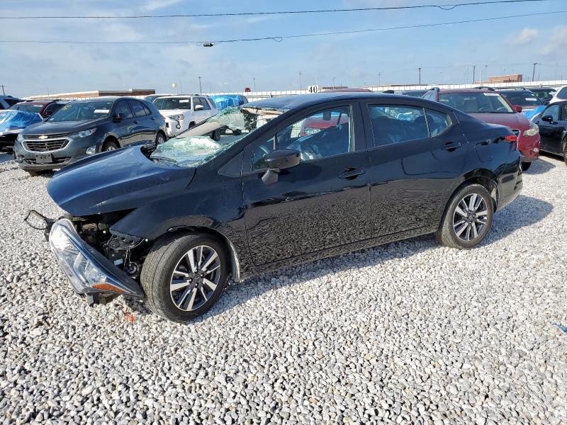  NISSAN VERSA 2023 Черный