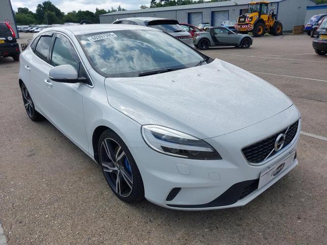 2018 VOLVO V40 R-DESI