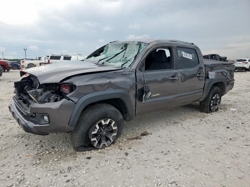  TOYOTA TACOMA 2017 Серый