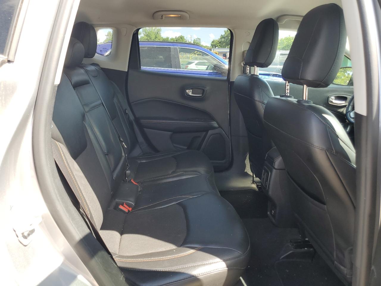 JEEP COMPASS 2018 VIN 3C4NJCBB8JT503203 photo 10