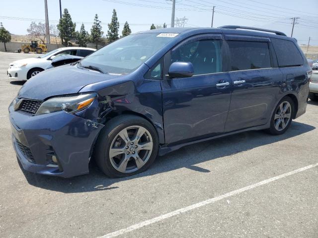 2018 Toyota Sienna Se