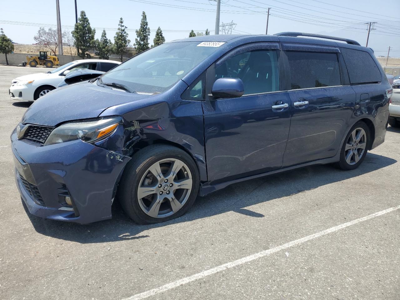 2018 Toyota Sienna Se en Venta en Rancho Cucamonga, CA - Front End