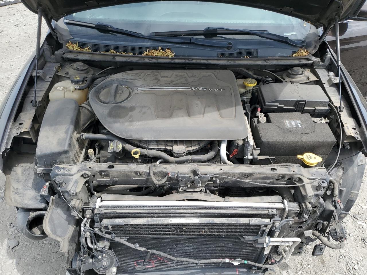 2015 Chrysler 200 C VIN: 1C3CCCCG0FN524327 Lot: 61791305