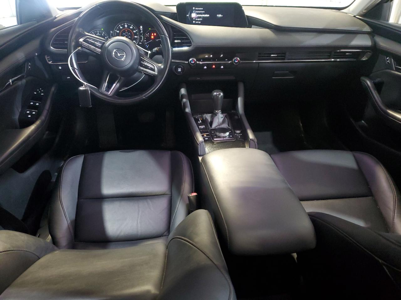MAZDA 3 2019 VIN JM1BPBAM3K1138078 zdjęcie 8