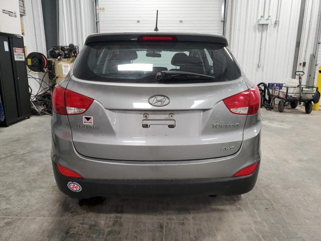 2010 HYUNDAI TUCSON GLS  