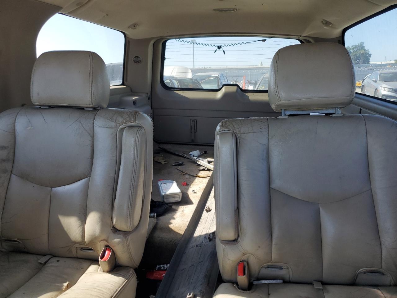 2004 Chevrolet Suburban K1500 VIN: 3GNFK16T04G101978 Lot: 61268635