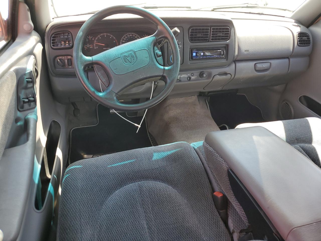 1999 Dodge Dakota VIN: 1B7GL22X2XS114639 Lot: 61749075