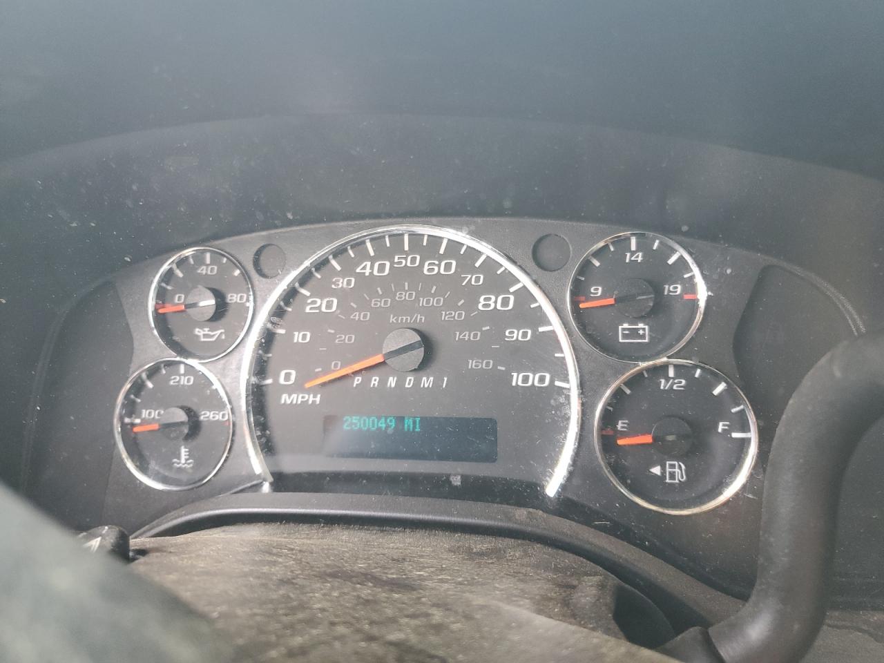 CHEVROLET EXPRESS 2015 VIN 1GCWGFCF4F1235531 zdjęcie 9