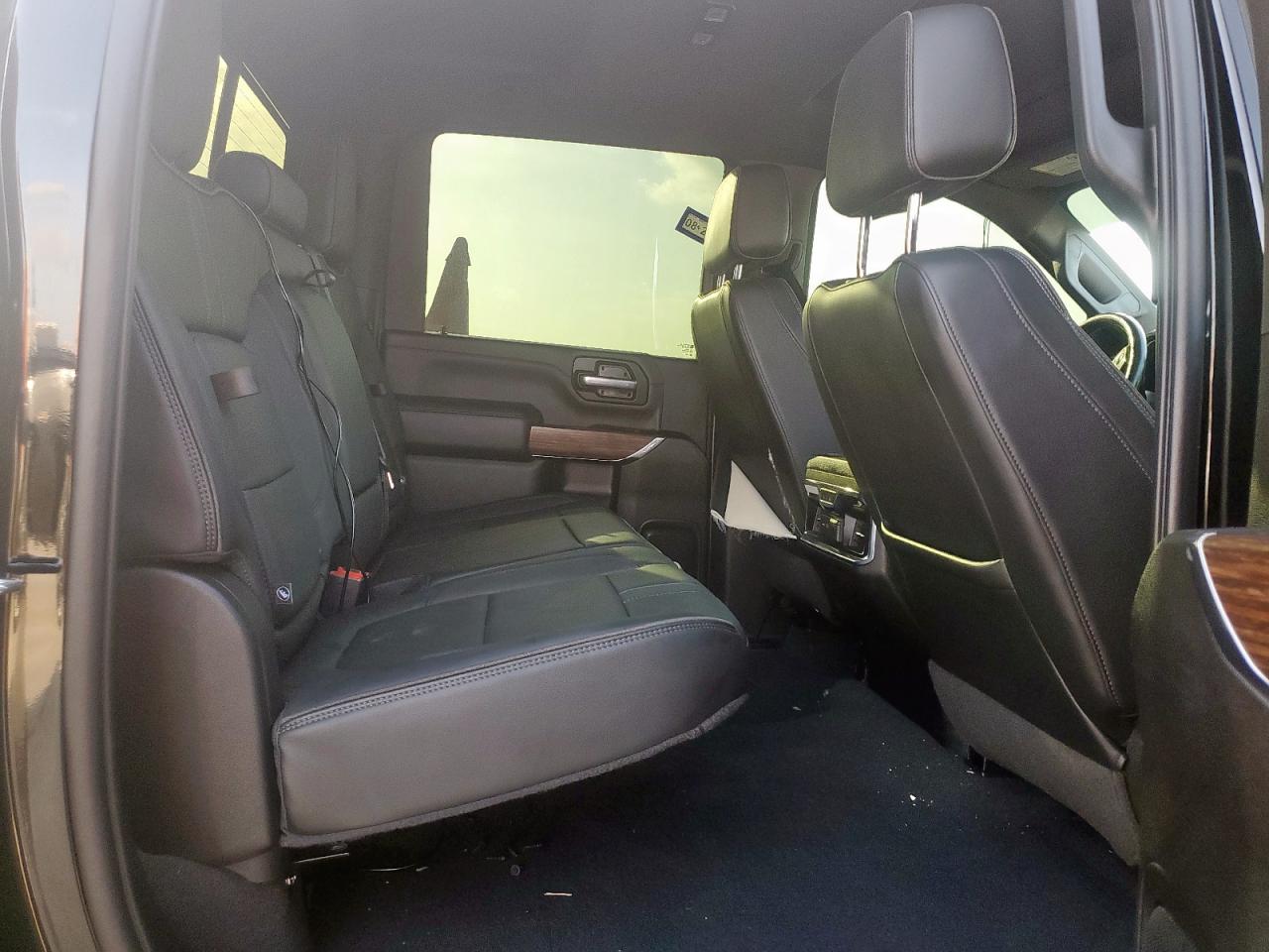 2GC4YREY6N1238279 CHEVROLET ALL Models 2022