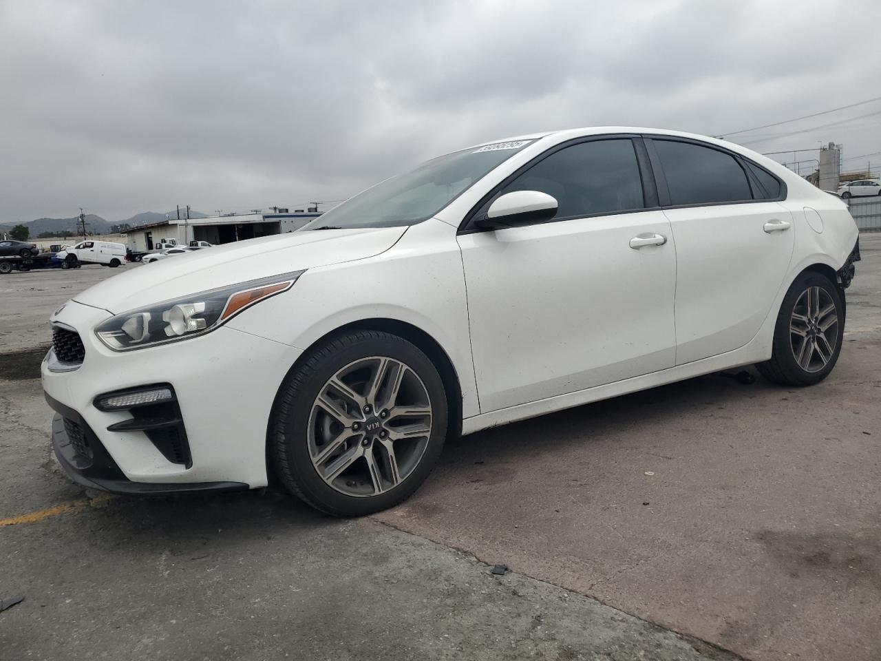 2019 Kia Forte Gt Line იყიდება Sun Valley-ში, CA - Rear End