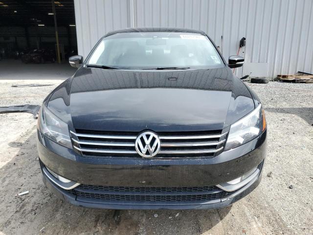 Седани VOLKSWAGEN PASSAT 2014 Чорний