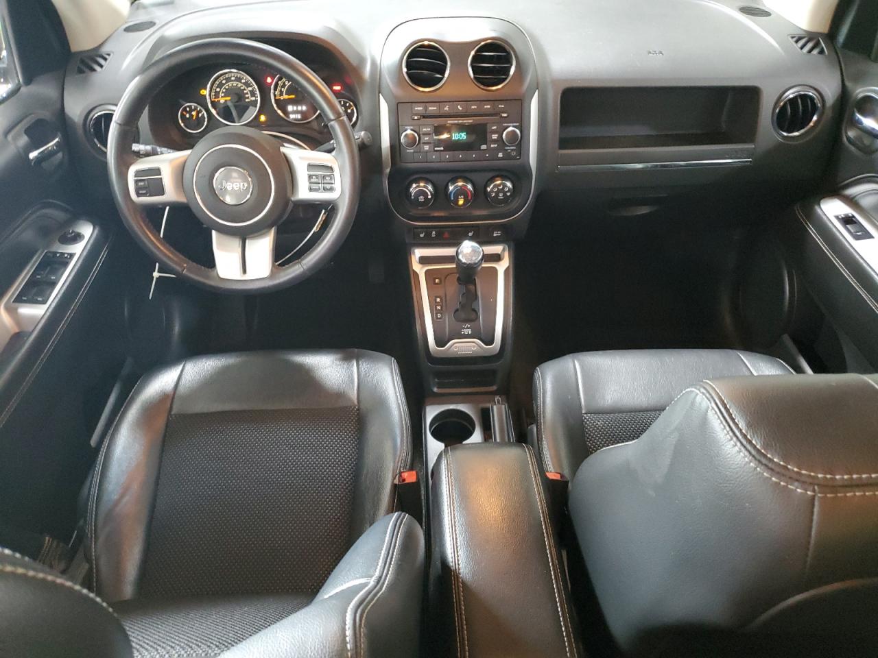 2016 Jeep Compass Latitude VIN: 1C4NJDEB2GD573909 Lot: 62168225