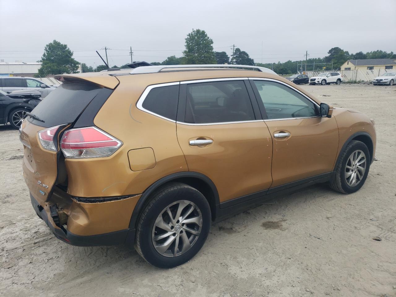 Nissan Rogue s 2014
