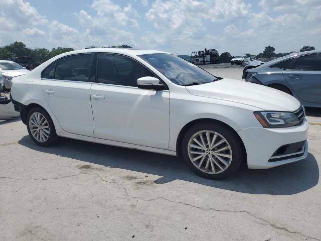  VOLKSWAGEN JETTA 2016 Белы