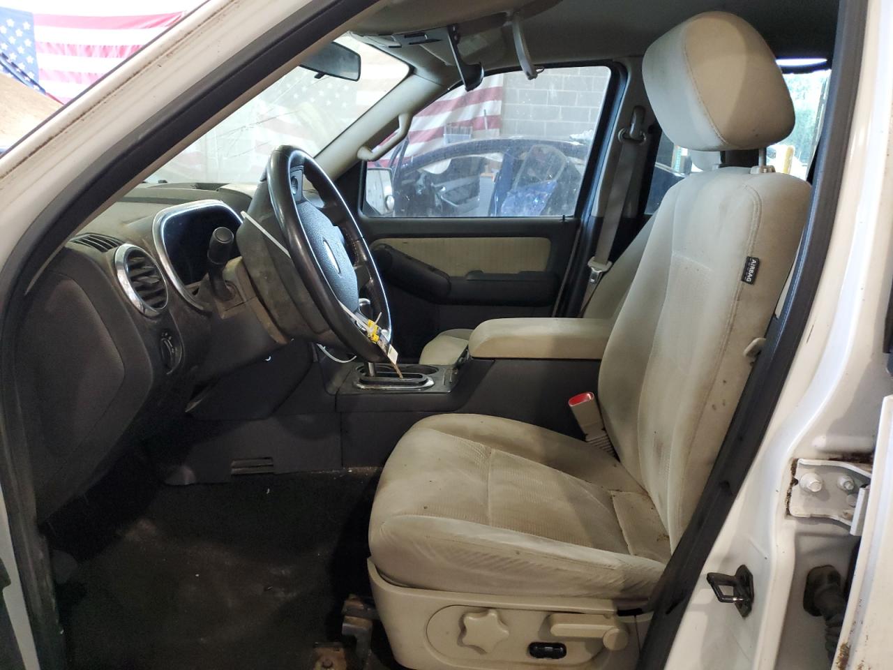 2008 Ford Explorer Xlt VIN: 1FMEU73E18UB25535 Lot: 57315895