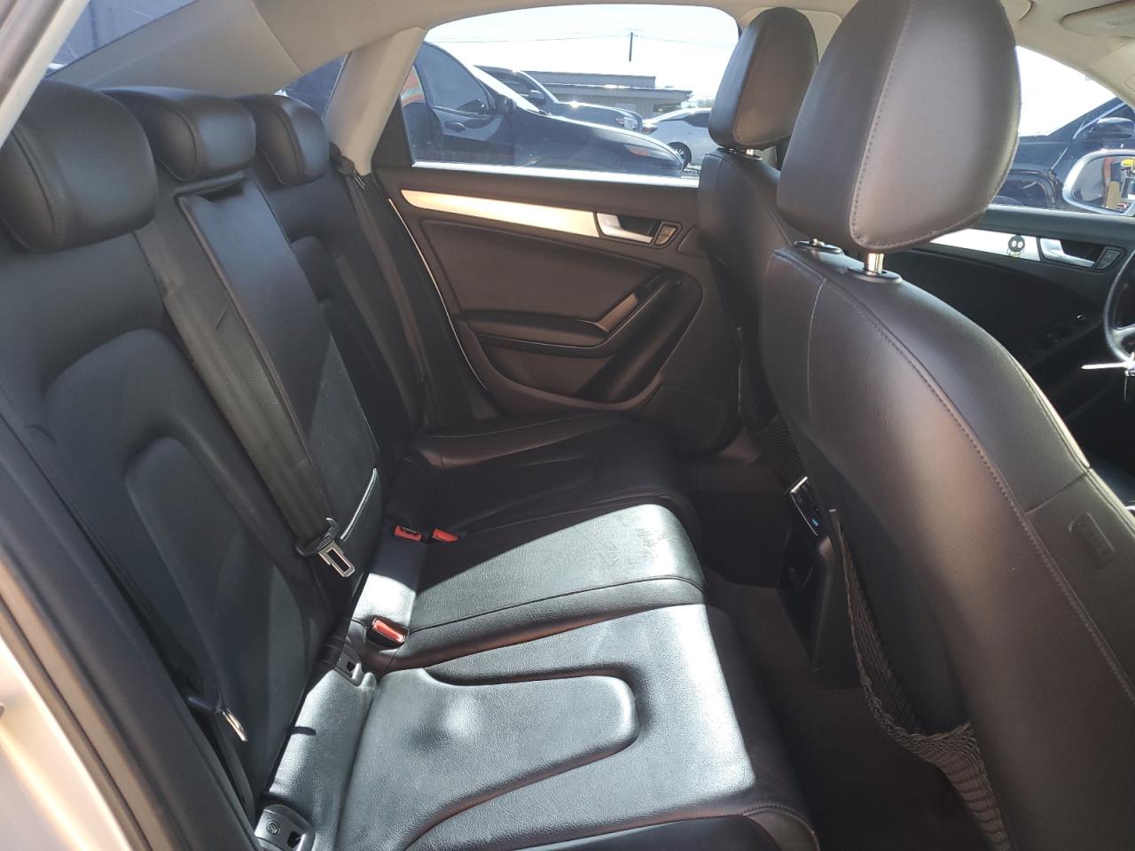 2010 Audi A4 Premium Plus VIN: WAUEFAFLXAN055990 Lot: 61876245