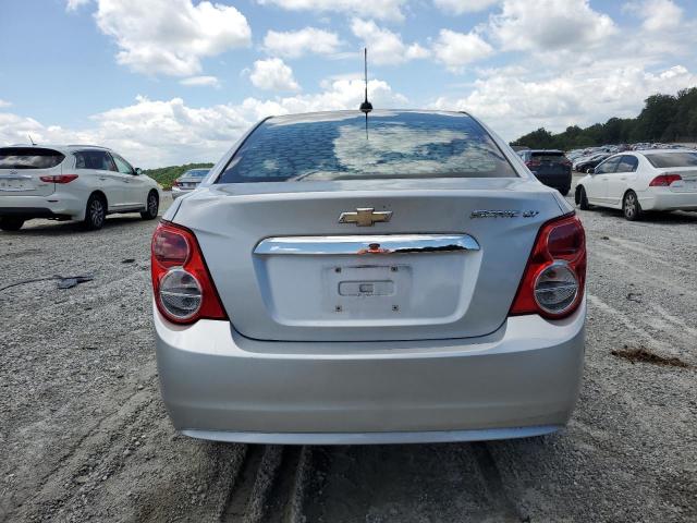  CHEVROLET SONIC 2015 Srebrny