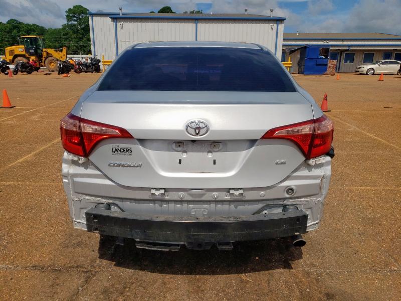  TOYOTA COROLLA 2017 Srebrny