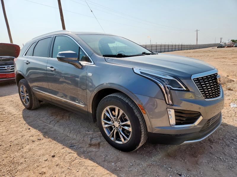  CADILLAC XT5 2021 Серый