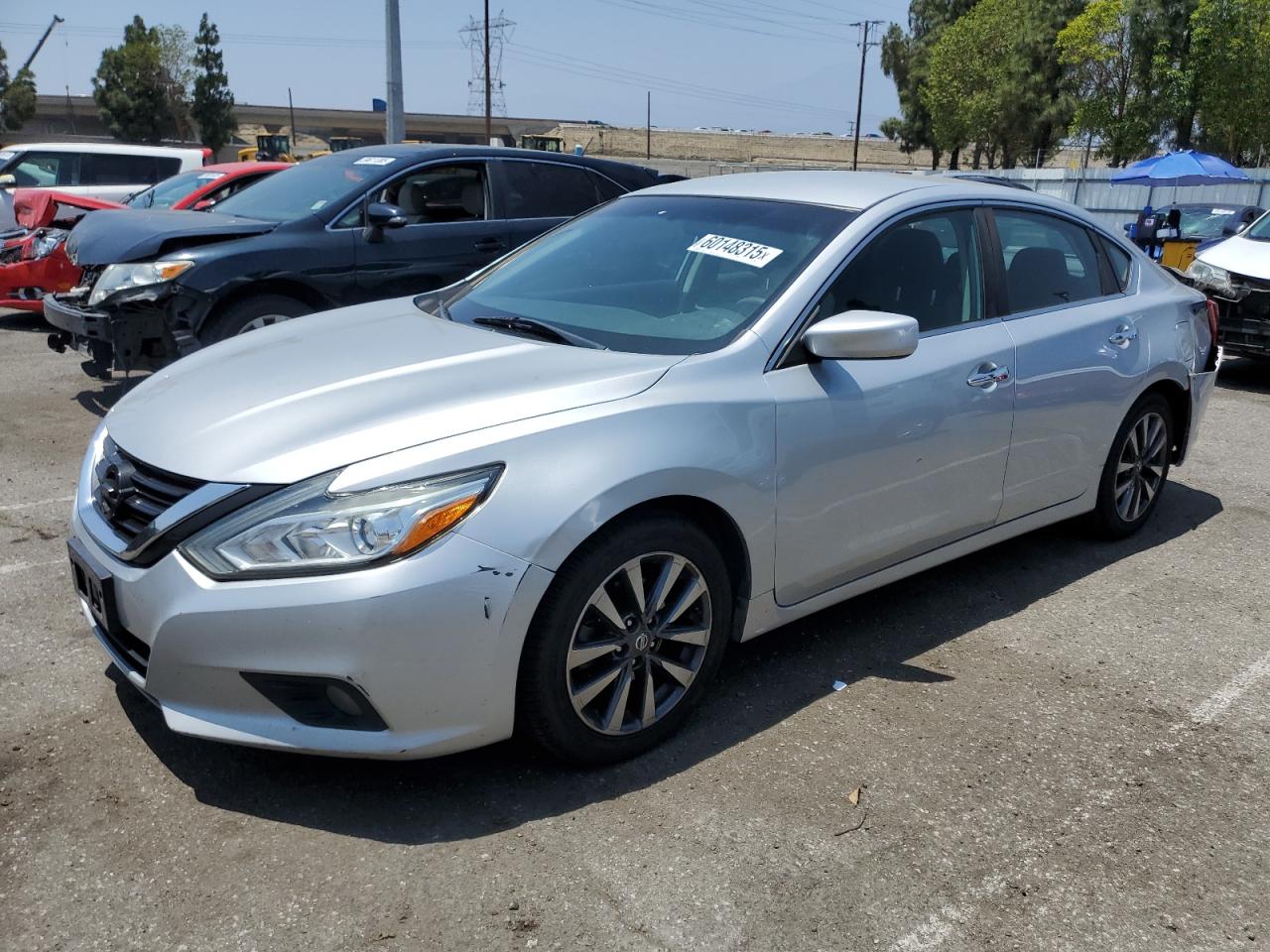 2017 Nissan Altima 2.5 იყიდება Rancho Cucamonga-ში, CA - Rear End