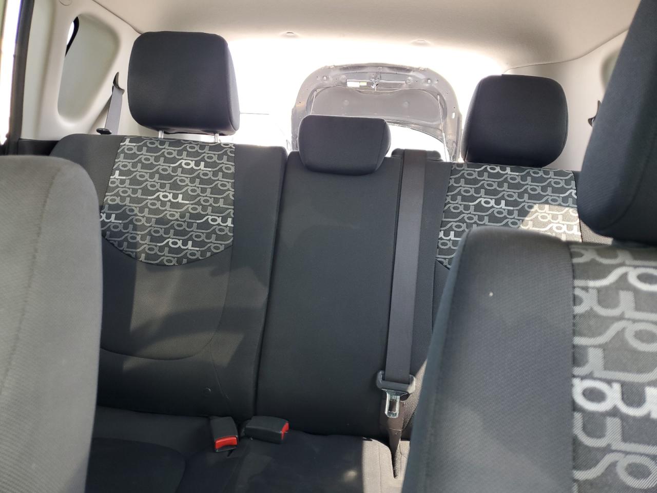 2011 Kia Soul + VIN: KNDJT2A23B7309205 Lot: 61745425