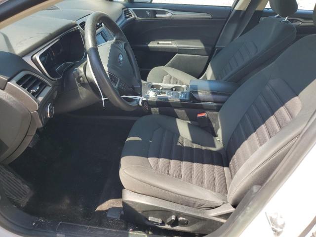  FORD FUSION 2018 Белы