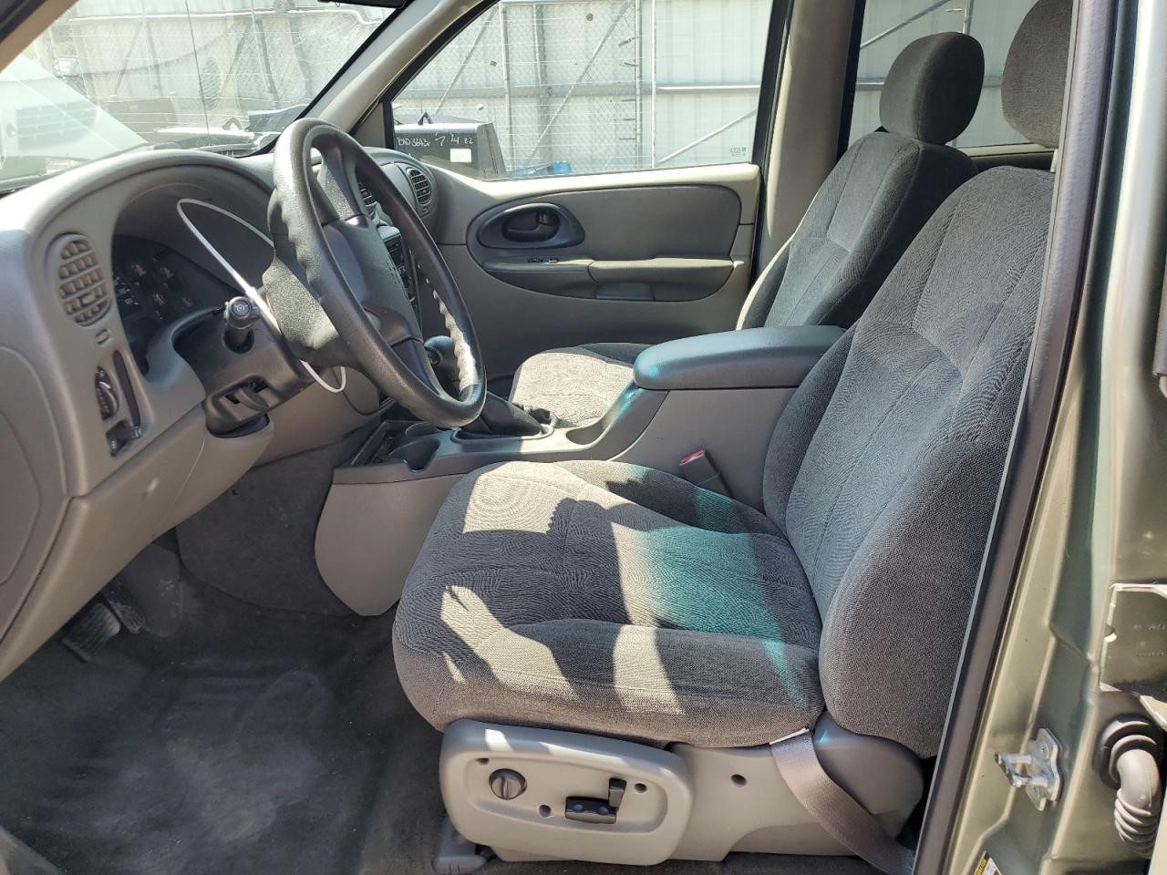2004 Chevrolet Trailblazer Ls VIN: 1GNDT13S442305353 Lot: 61833785