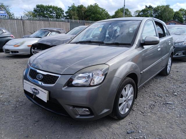 KIA RIO GRAPHI 2010