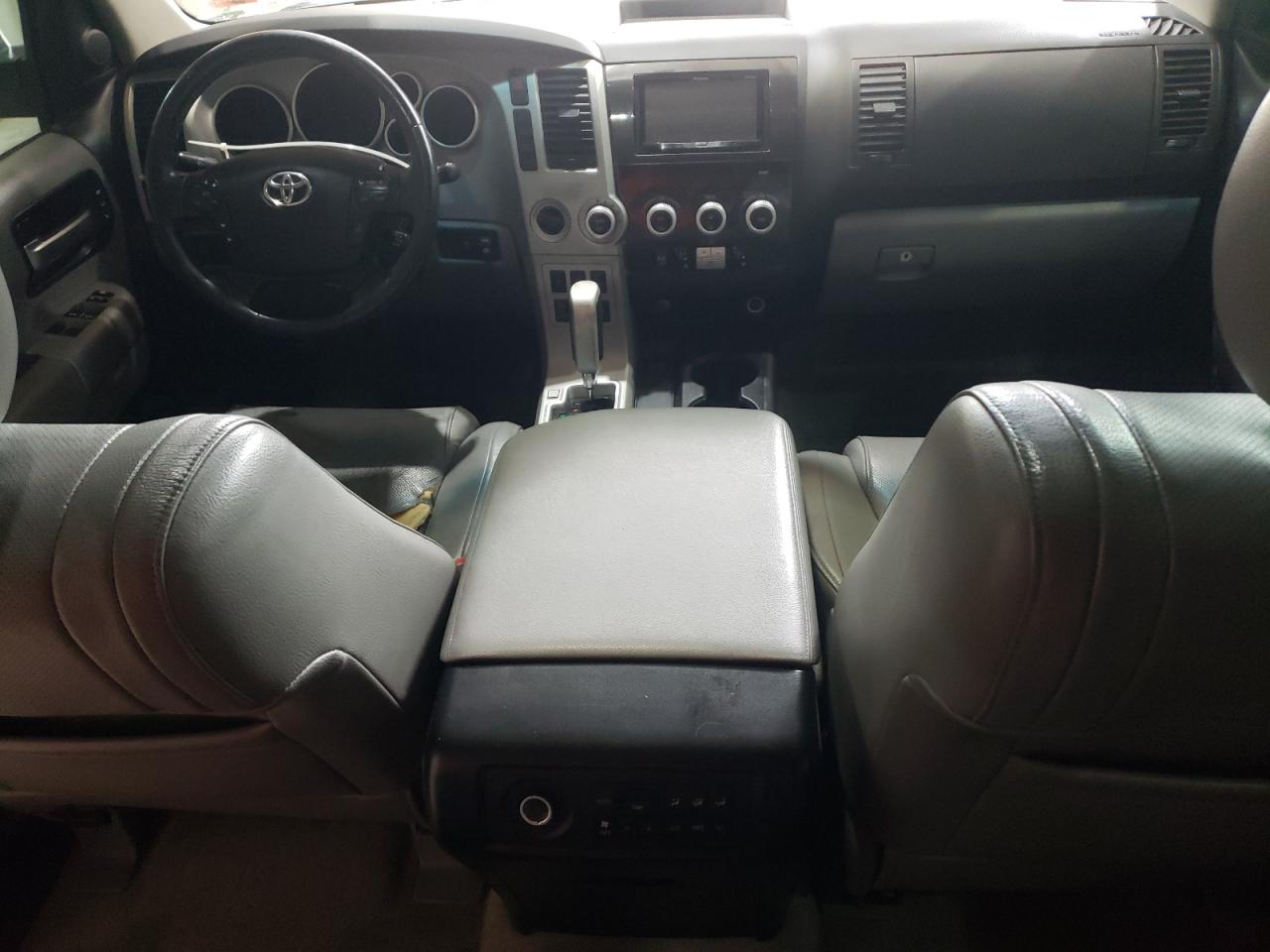 2008 Toyota Sequoia Platinum VIN: 5TDBY67A18S020818 Lot: 59889015