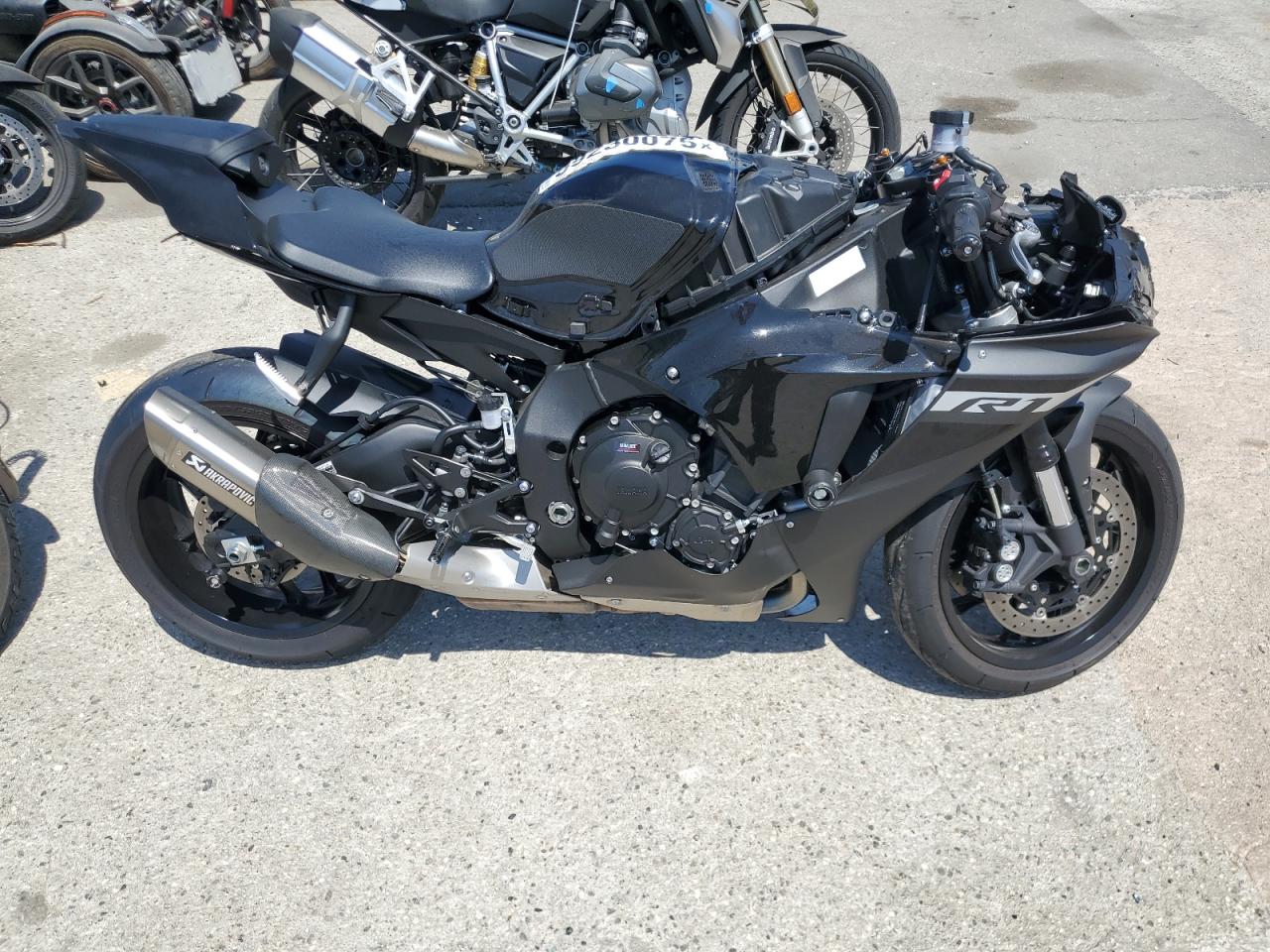 2024 Yamaha Yzfr1 for Sale in Sun Valley, CA - Front End