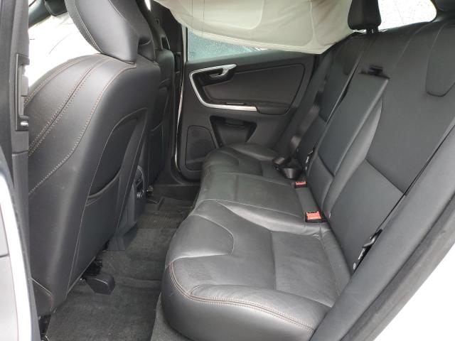 2015 VOLVO XC60 T6 PLATINUM  