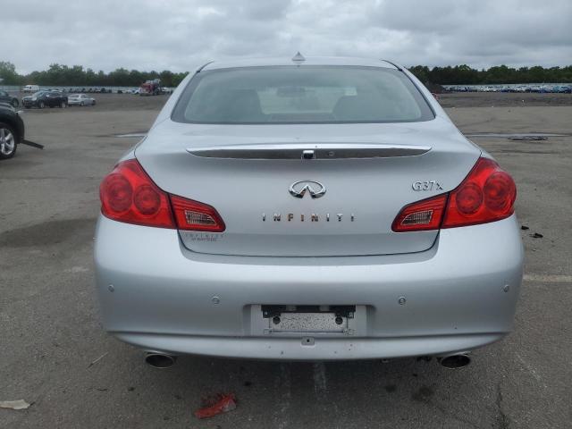  INFINITI G37 2013 Серебристый